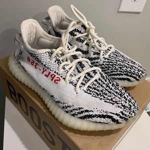 Adidas YEEZY BOOST 350 V2 Men sz 6 Women sz 7.5
